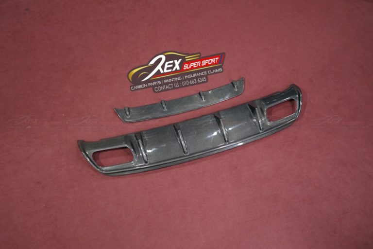 A-CLASS W176 A180 A200 A250 A45 Rear Diffuser Revozport Carbon