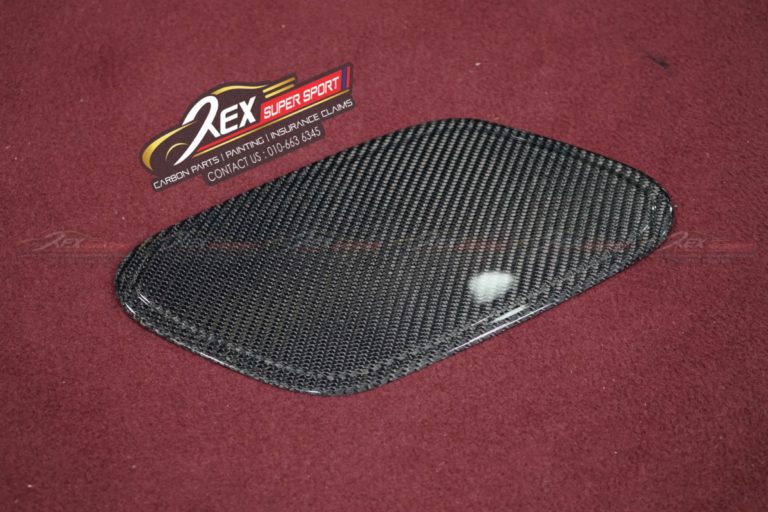 Golf MK7 Cabon Petrol Cover