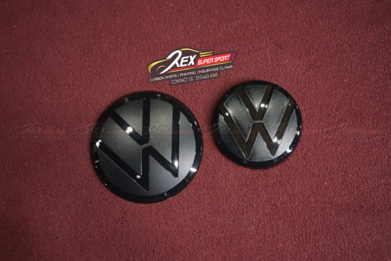 Golf MK8 VW Logo Emblem Gloss Black