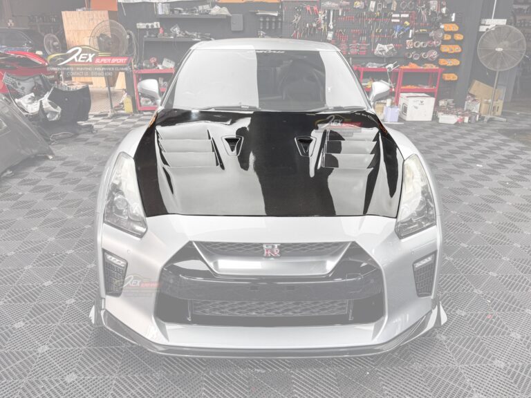 Nissan GTR35 Front Bonnet TOP Carbon