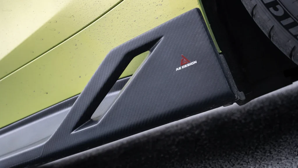 ArmorextendAEDesignCarbonFiberSideSkirtsforBMWG82G83M42021-ONaftermarketpartsbodykitperformanceshopinstallationwinghoodfender_17_1080x
