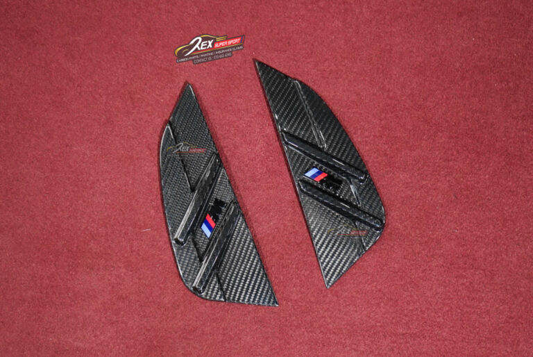 BMW G20 Side Fender Air Vent Emblem Dry Carbon