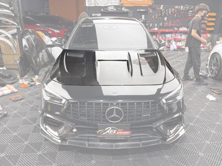 CLA W118 200 250 45s AMG Front Bonnet Pak Carbon