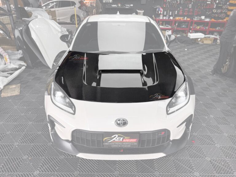 GR86 Front Bonnet CMST Carbon