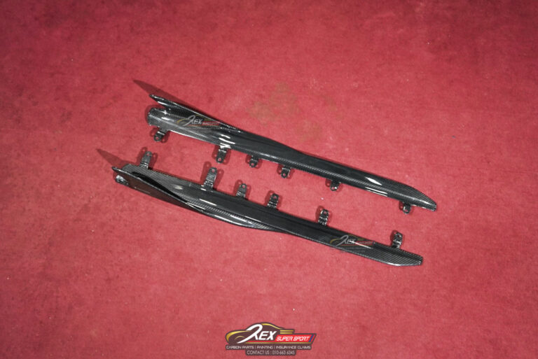 BMW G22 G23 Side Lip TAKD Dry Carbon