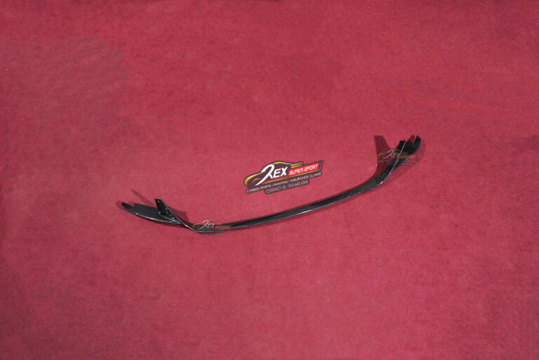 Ferrari 812 Superfast Front Bumper Lip Air Vent