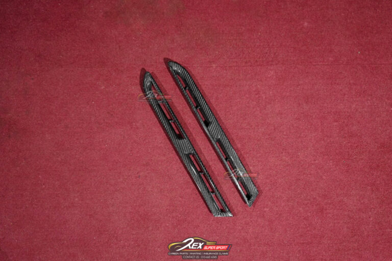 Nissan GTR35 Fender Air Vent Carbon