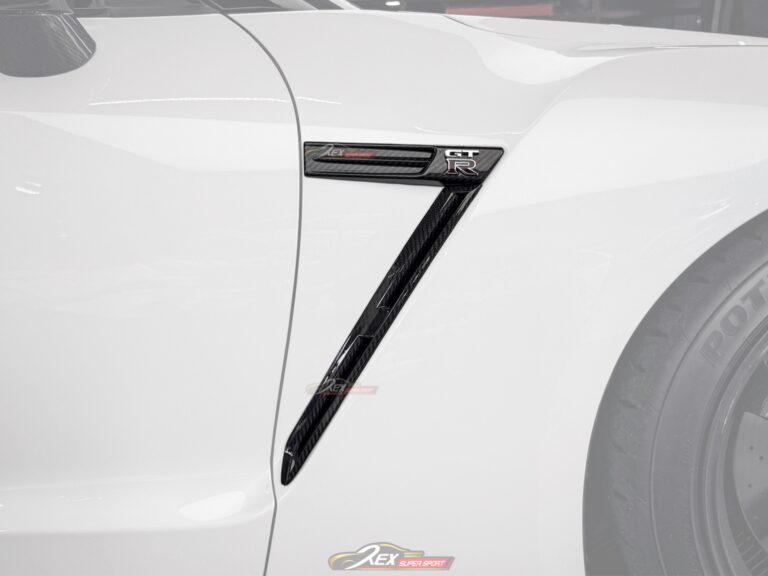 Nissan GTR35 Fender Air Vent Set Dry Carbon