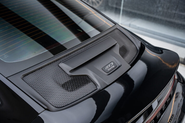 Porsche Carrera 992 / 911 Engine Cover Touring Design Dry Carbon