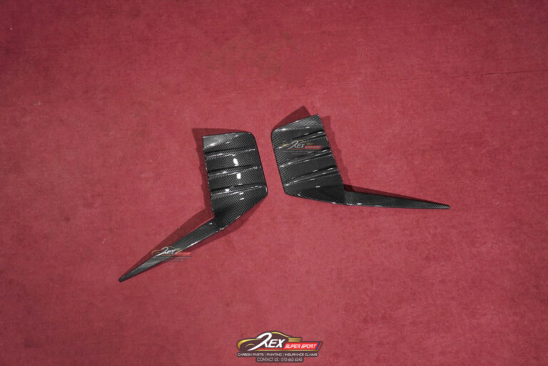 BMW G87 M2 Rear Fog Cover Dry Carbon