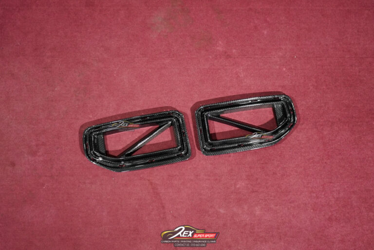 BMW G87 M2 Front Grille SQ Dry Carbon