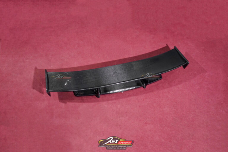 GTR35 Rear Spoiler TOP V2 Carbon